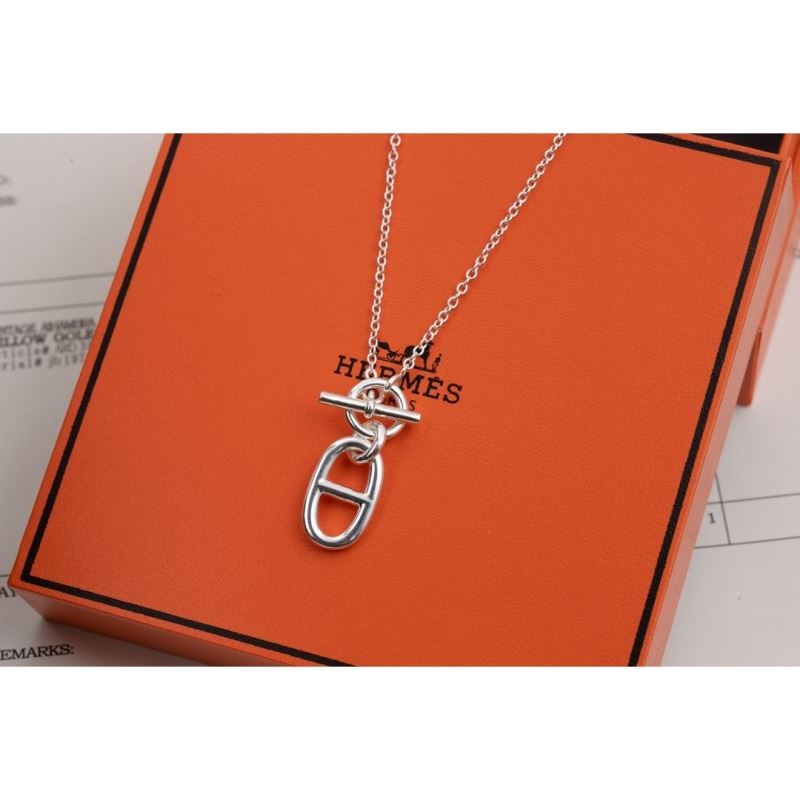 H**mes necklaces